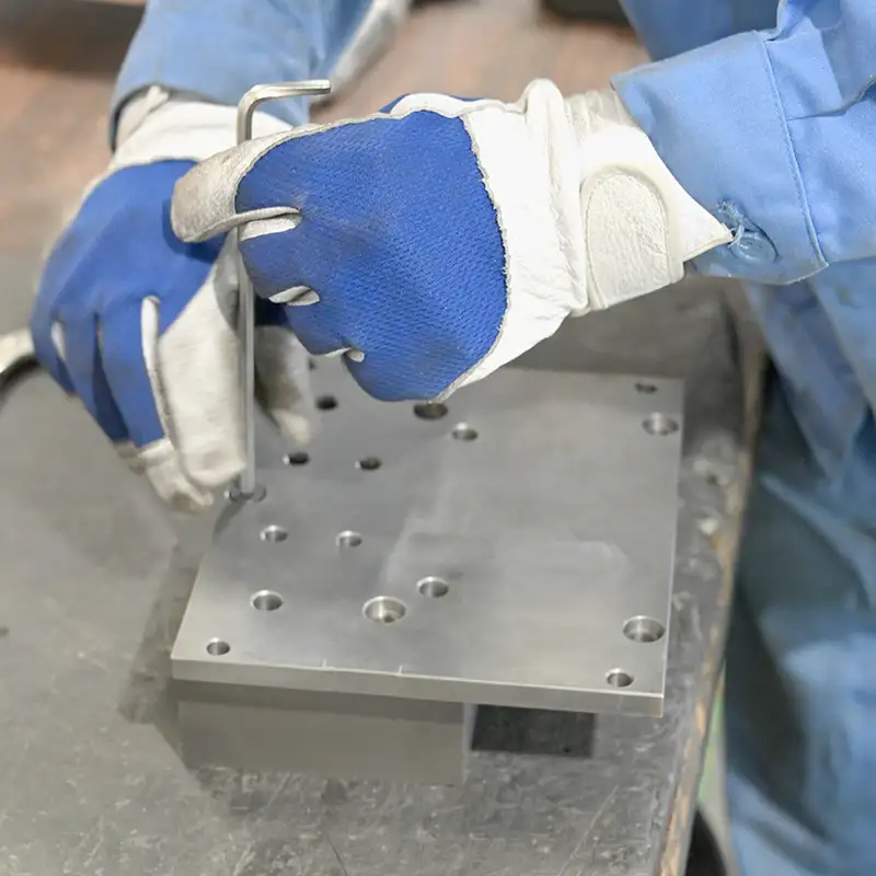 業務内容:仕上・組立